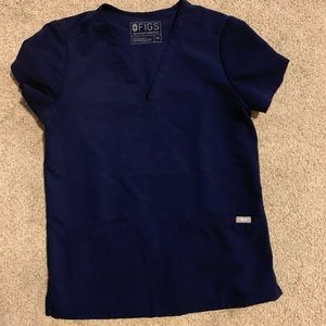 Figs XS scrub top